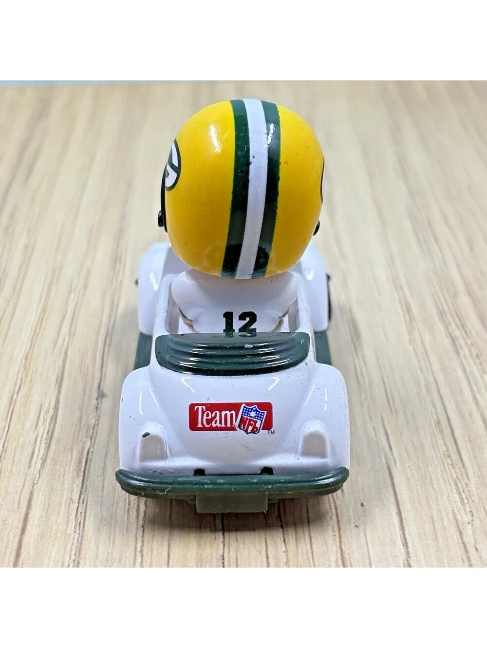 1997 Ertl Green Bay Packers Bobblehead Die-Cast Car Team NFL White Beetle
